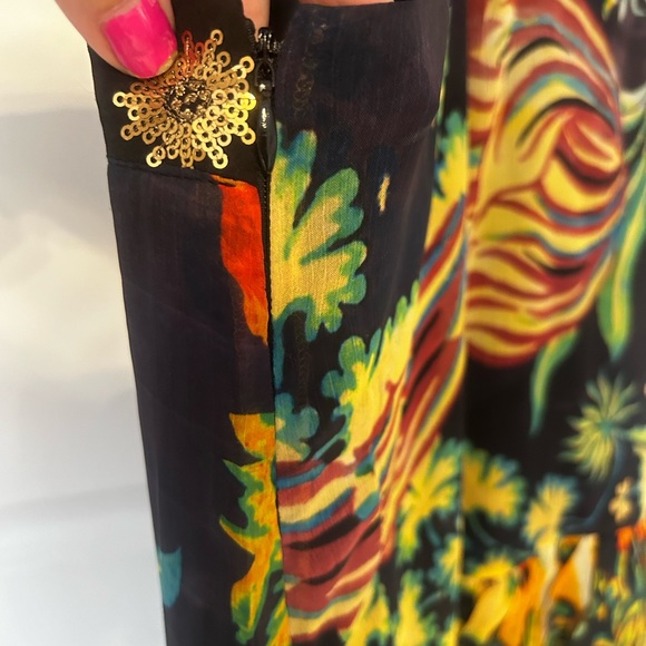 Desigual dress in beautiful colours. - Picture 3 of 6